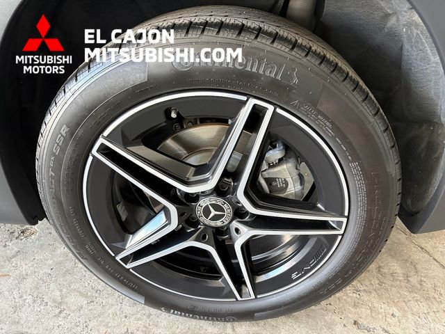 Used 2022 Mercedes-Benz GLB 250 4MATIC image 6