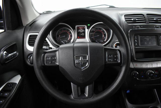 Used 2020 Dodge Journey SE image 22