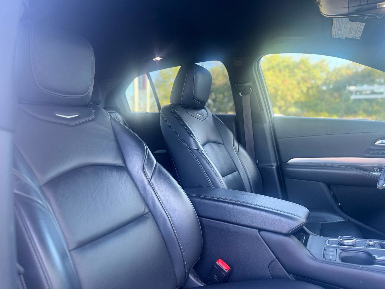 Used 2023 Cadillac XT4 Premium Luxury image 58