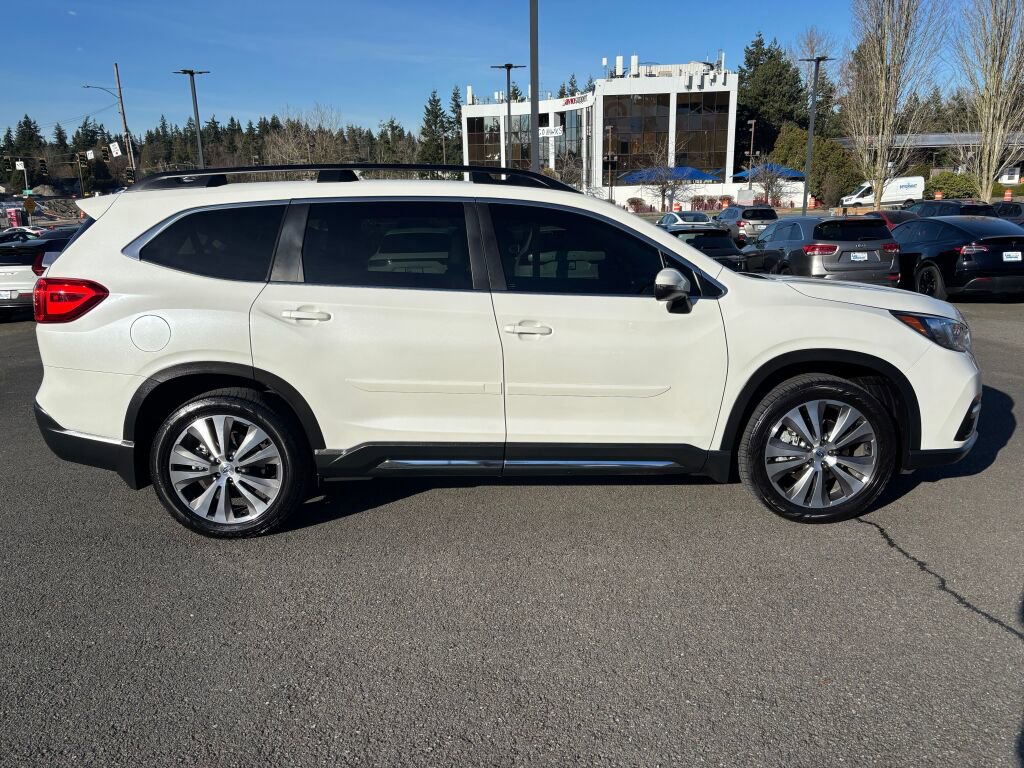 Used 2021 Subaru Ascent Limited w/ Technology Package image 4