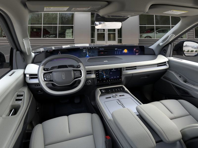 New 2025 Lincoln Navigator L Reserve image 9