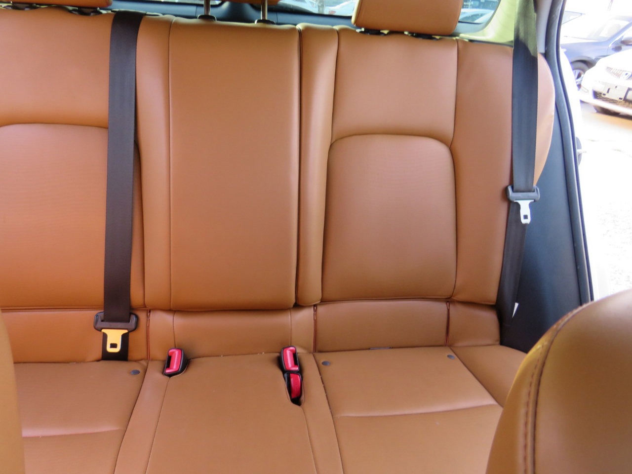 Used 2011 Lexus CT 200h image 32