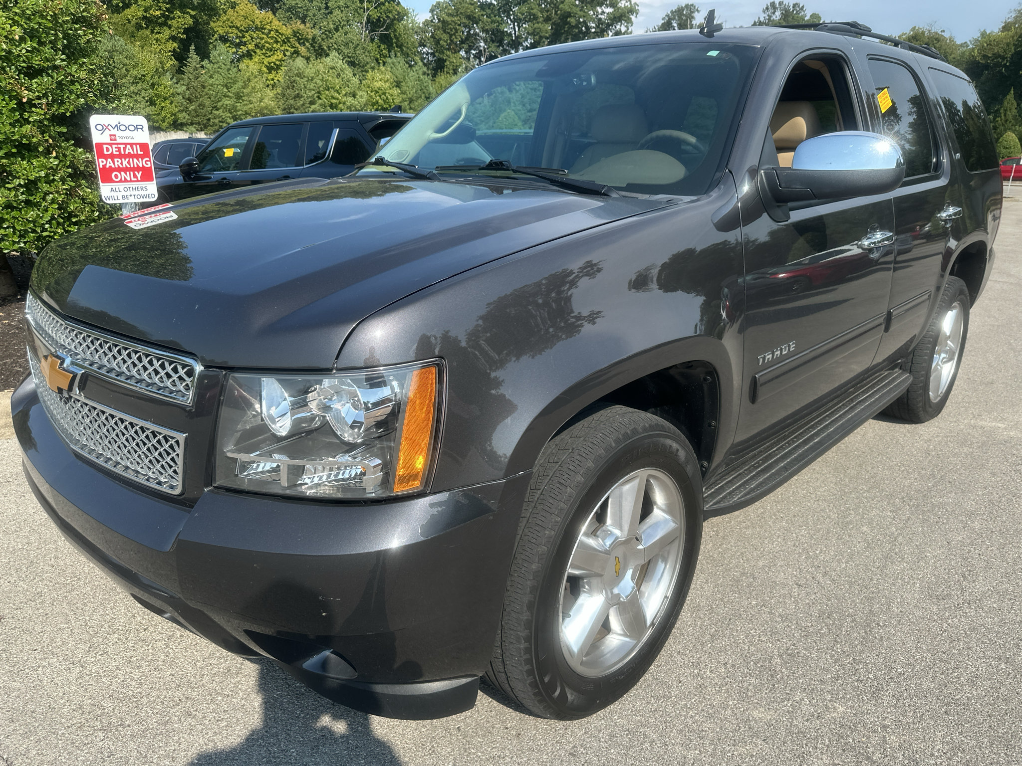 Used 2011 Chevrolet Tahoe LT w/ Regional Value Package AWD/4WD image 5