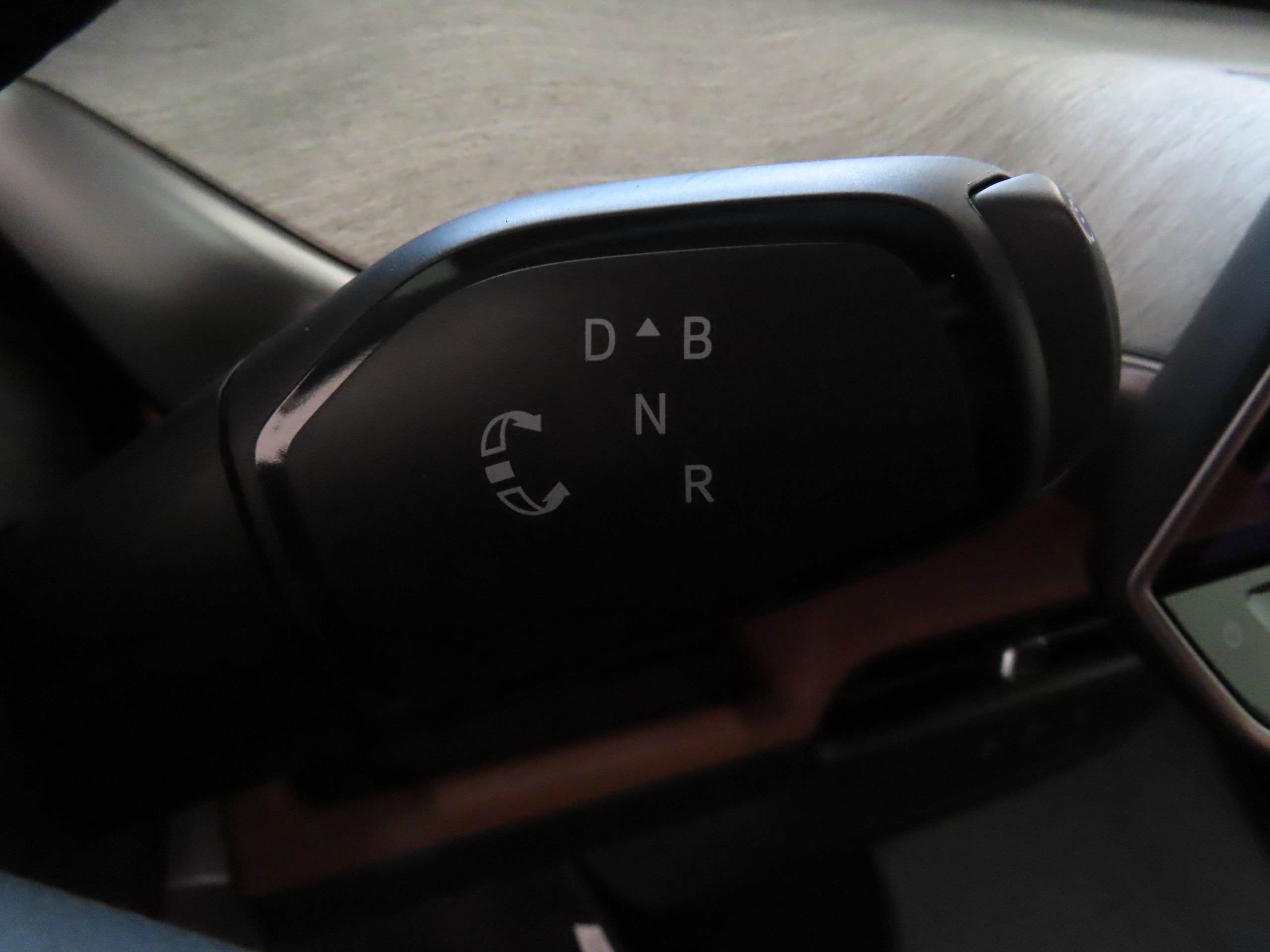 New 2025 Volkswagen ID. Buzz Pro S image 17