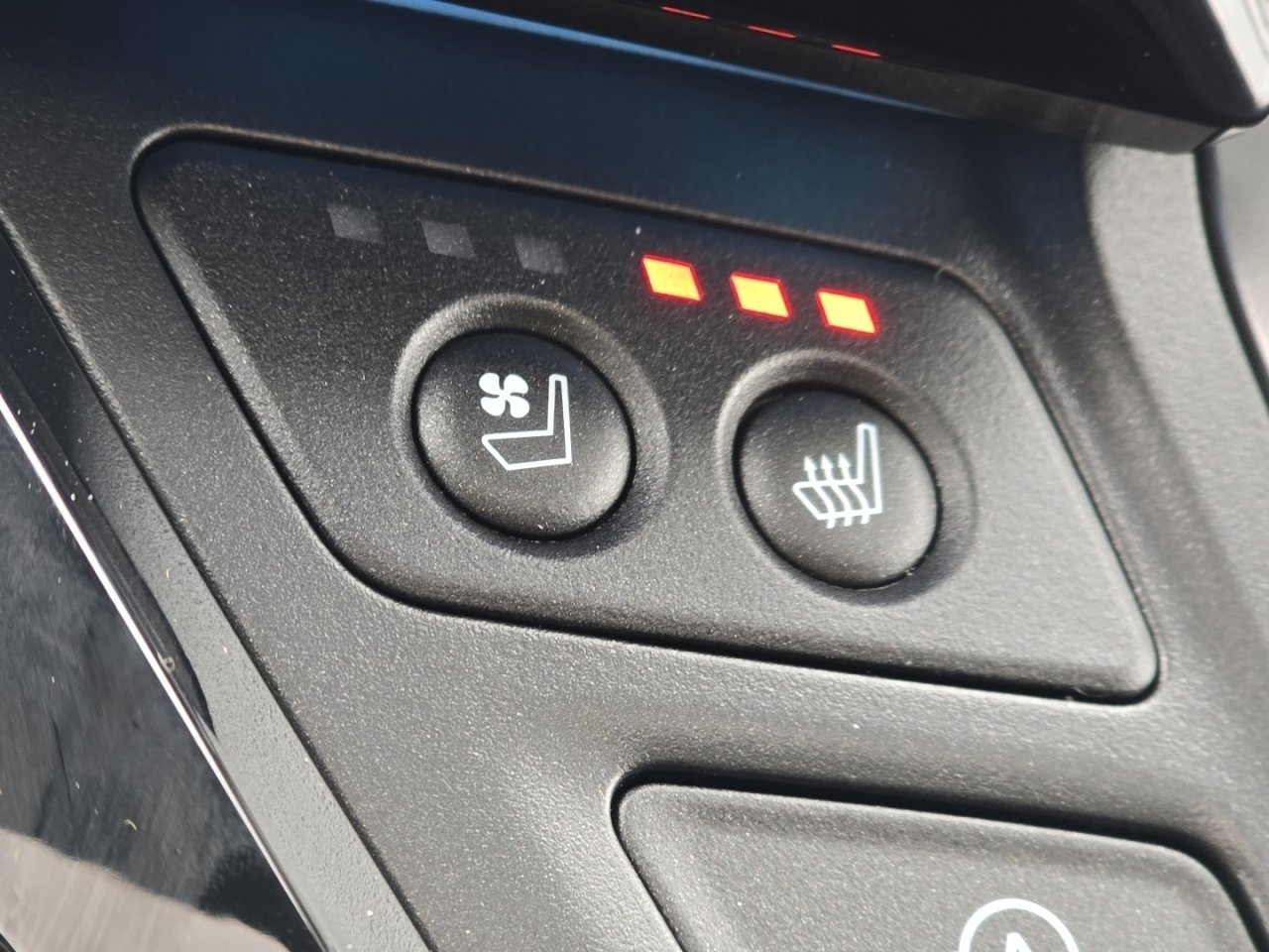 New 2026 Honda Odyssey Elite image 8