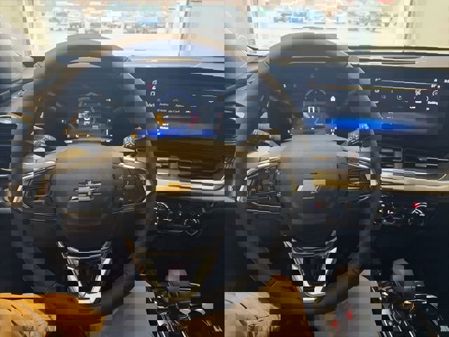 New 2026 Chevrolet Trax LT w/ Driver Confidence Package image 13