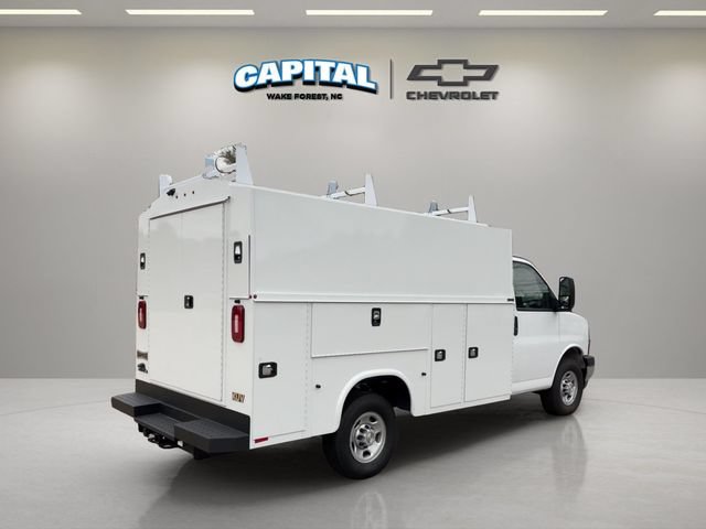 New 2025 Chevrolet Express 3500 w/ Power Convenience Package RWD image 4