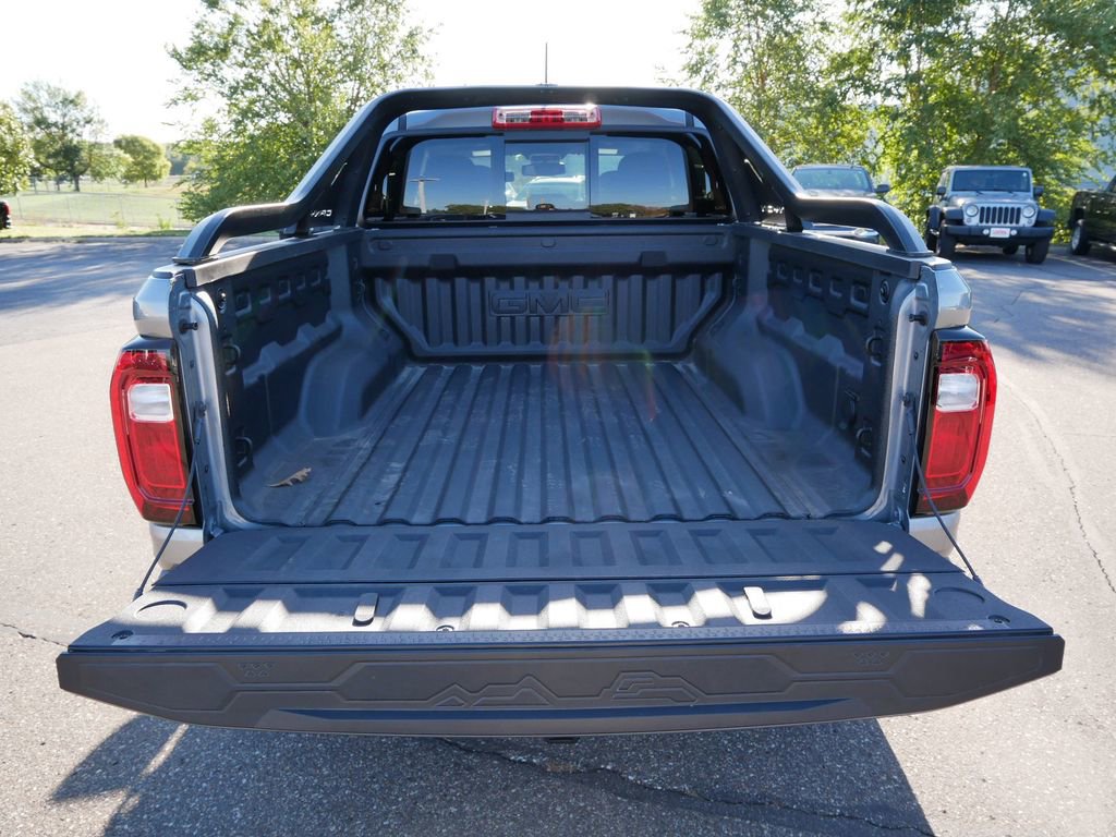 Used 2025 GMC Canyon AT4 w/ Nightfall Edition AWD/4WD image 14