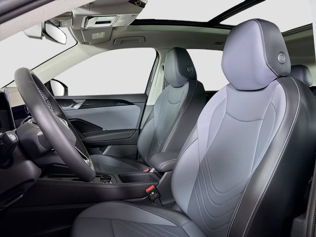 New 2026 Volkswagen Tiguan SE AWD/4WD image 21