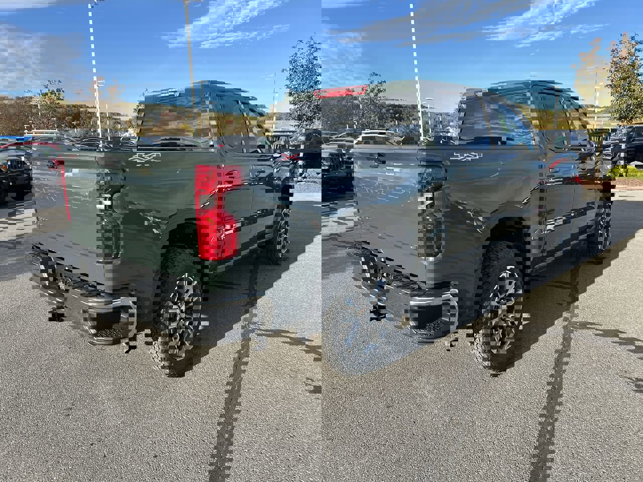 New 2026 Chevrolet Silverado 1500 LT w/ LPO, Dark Essentials Package image 7