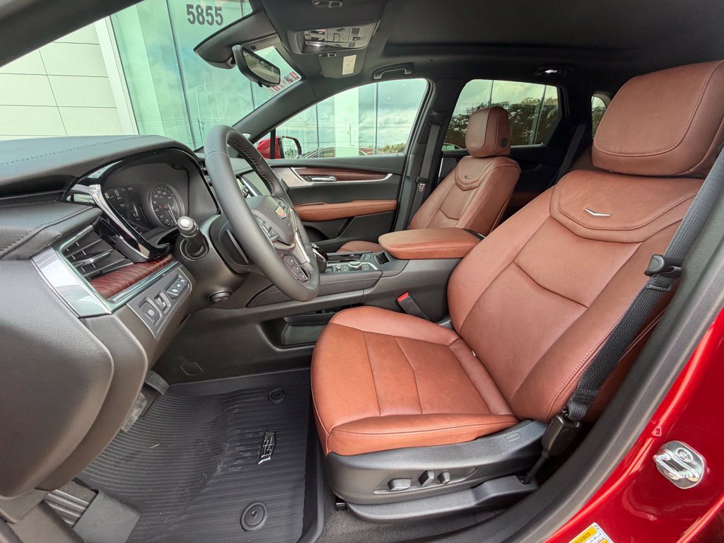 New 2026 Cadillac XT5 Premium Luxury w/ Driver Assist Package FWD image 13