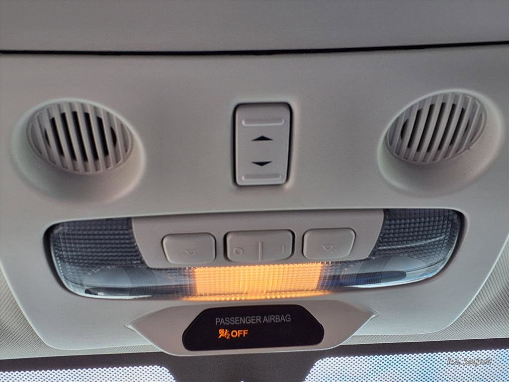 Used 2021 Ford EcoSport SE image 17