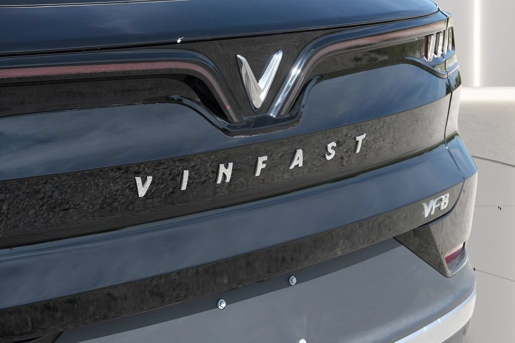 Used 2023 VinFast VF 8 Eco AWD/4WD image 35