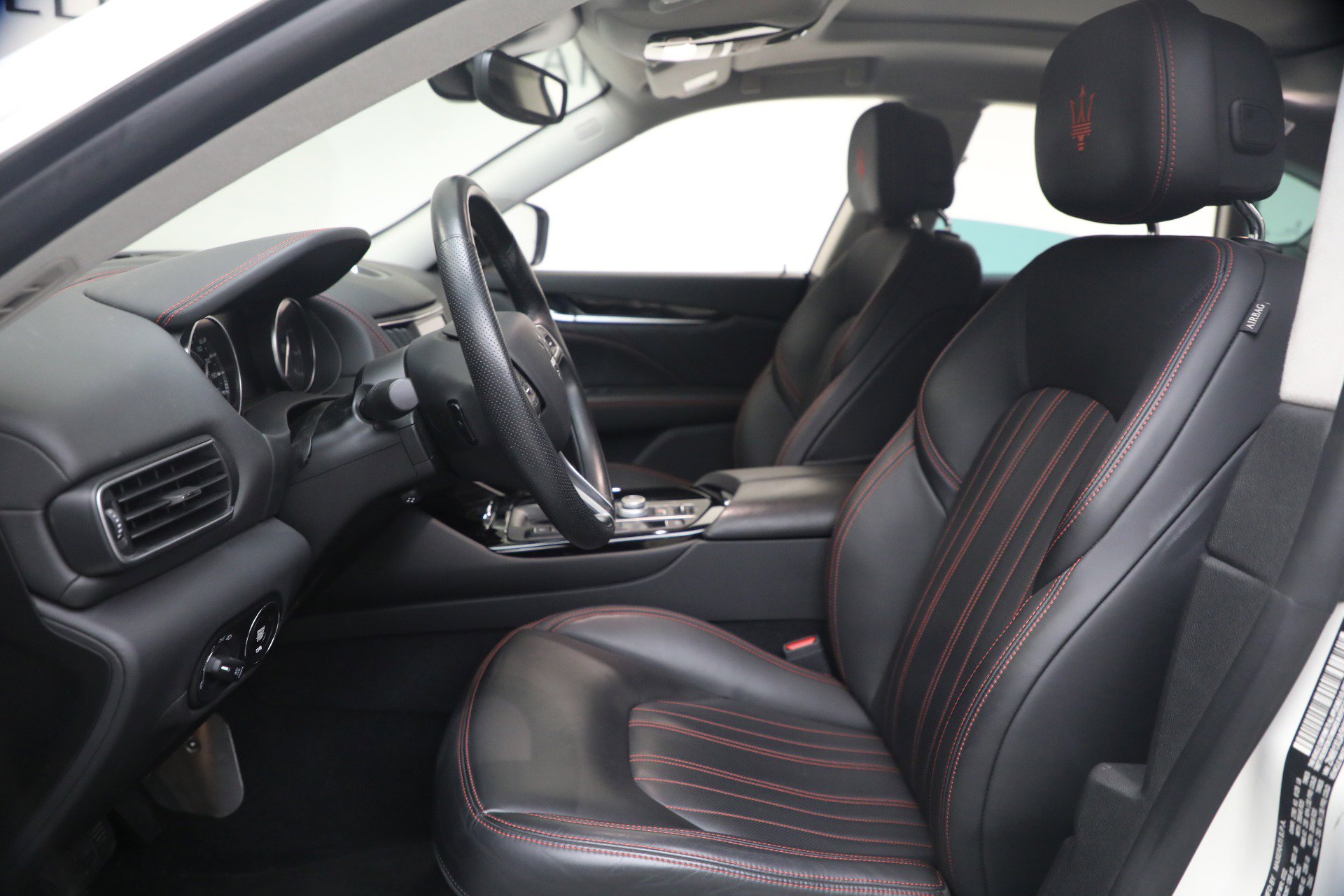 Certified 2022 Maserati Levante GT image 14