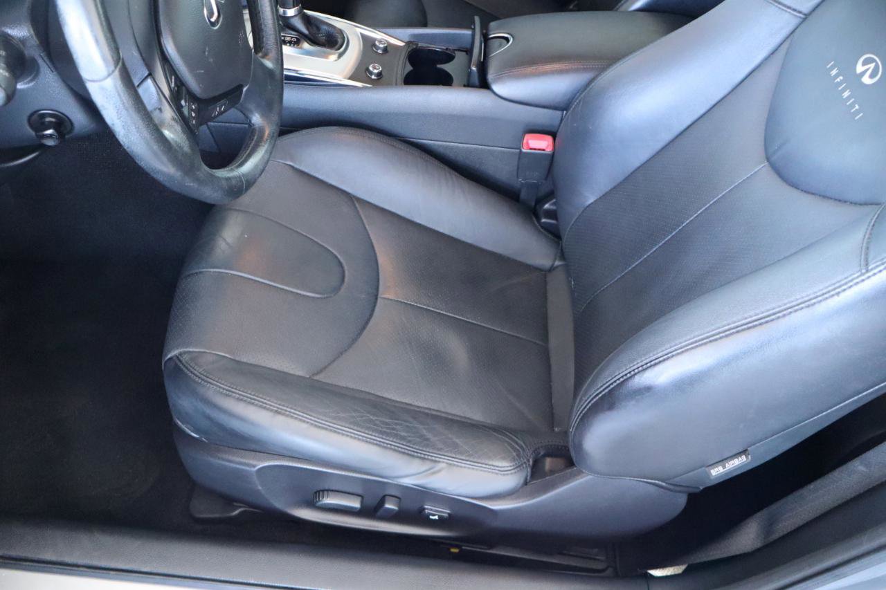 Used 2014 INFINITI Q60 Journey w/ Premium Package RWD image 13