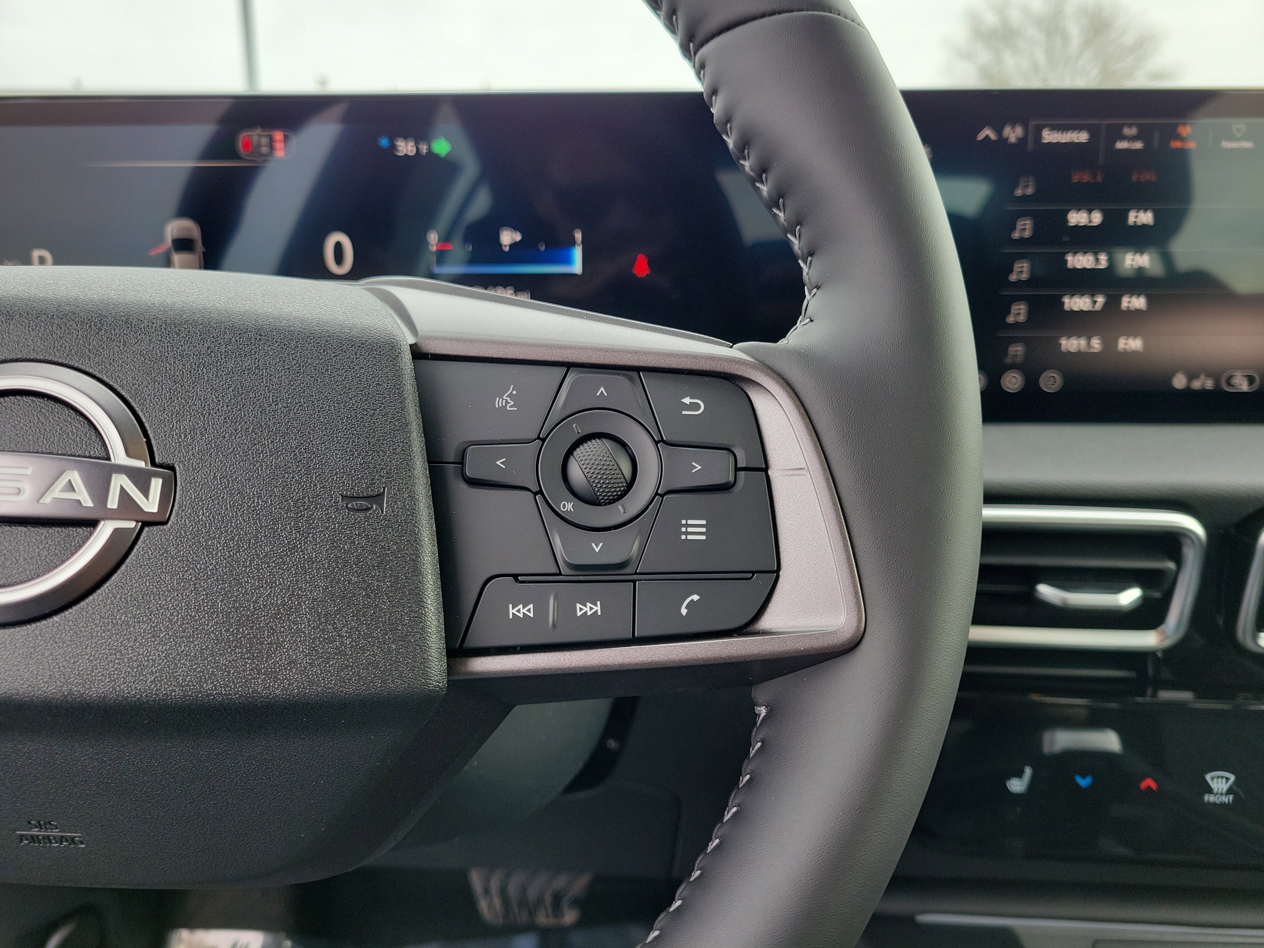 New 2026 Nissan Sentra SV w/ SV Convenience Package FWD image 24