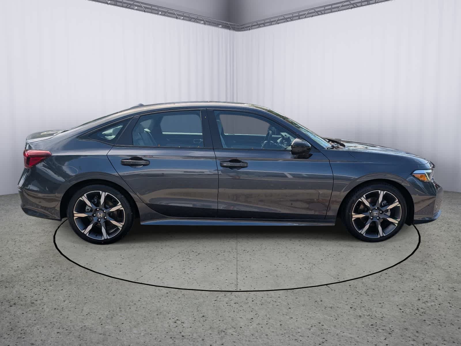 Certified 2025 Honda Civic Sport Touring image 2