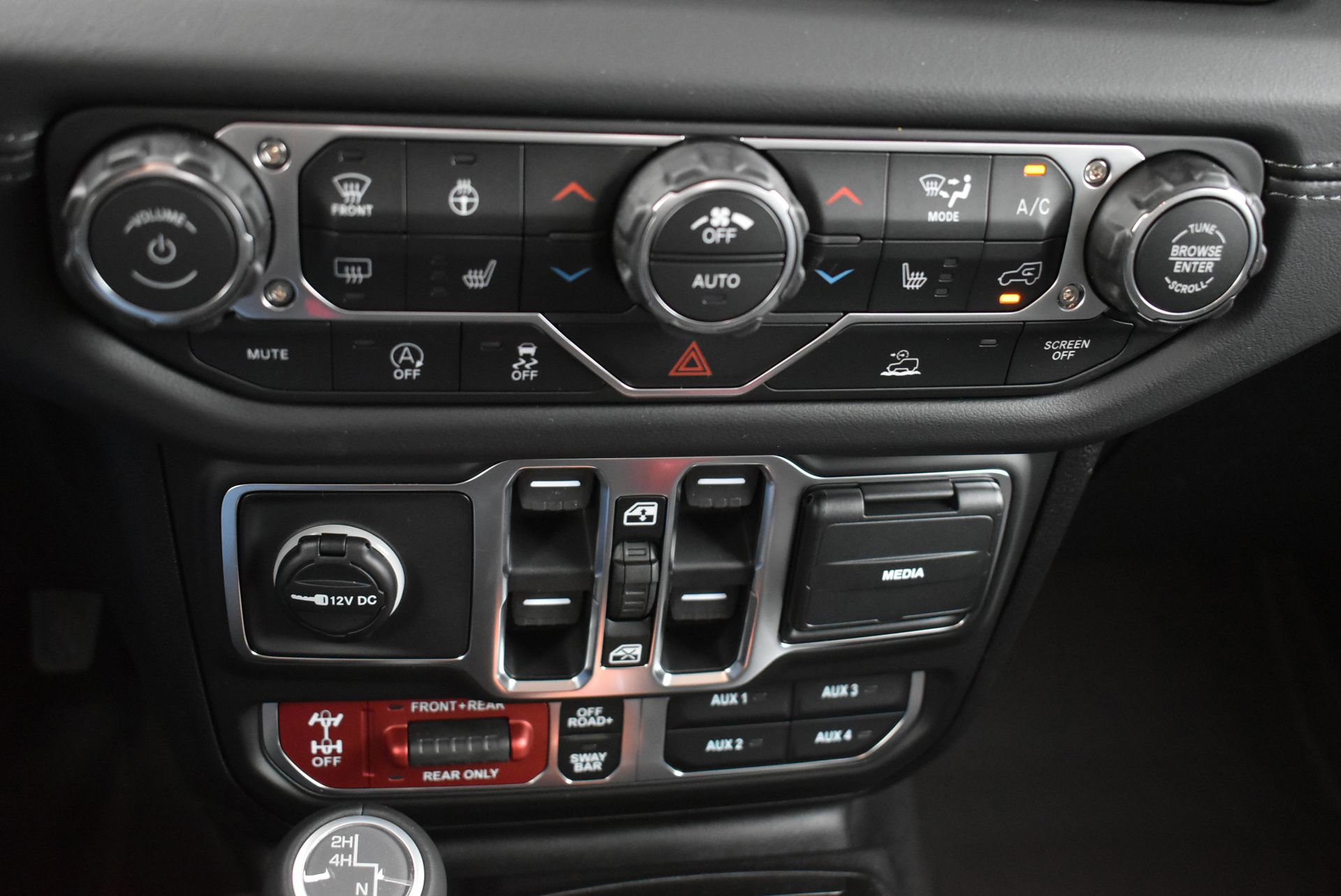 New 2026 Jeep Gladiator Rubicon w/ Steel Power Dome Hood Package image 29