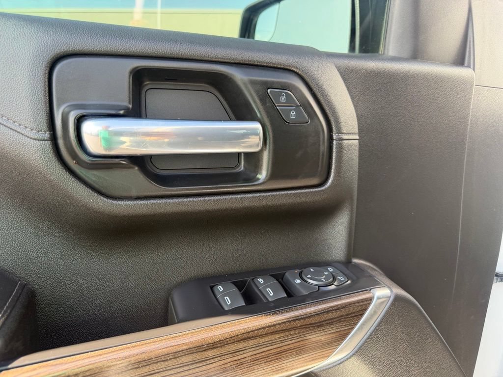 Used 2020 Chevrolet Silverado 1500 LT w/ Texas Edition AWD/4WD image 25