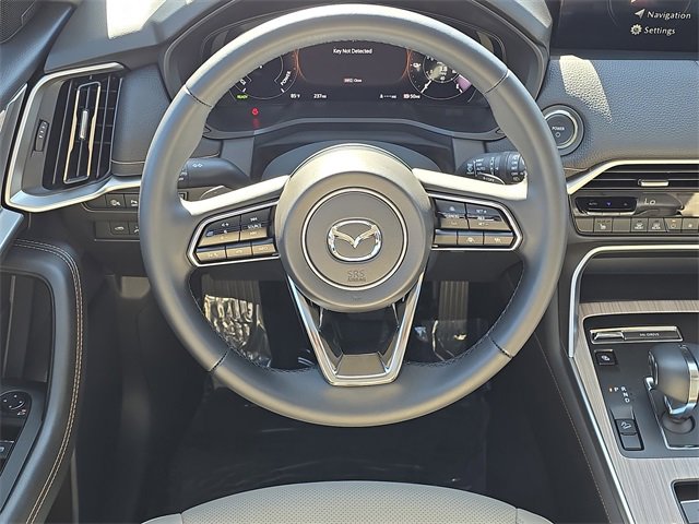 New 2025 MAZDA CX-70 Plug-In Hybrid w/ Premium Pkg image 24