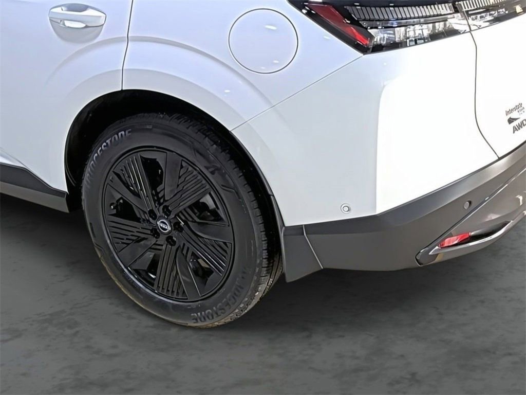 Used 2025 Nissan Murano SL image 9