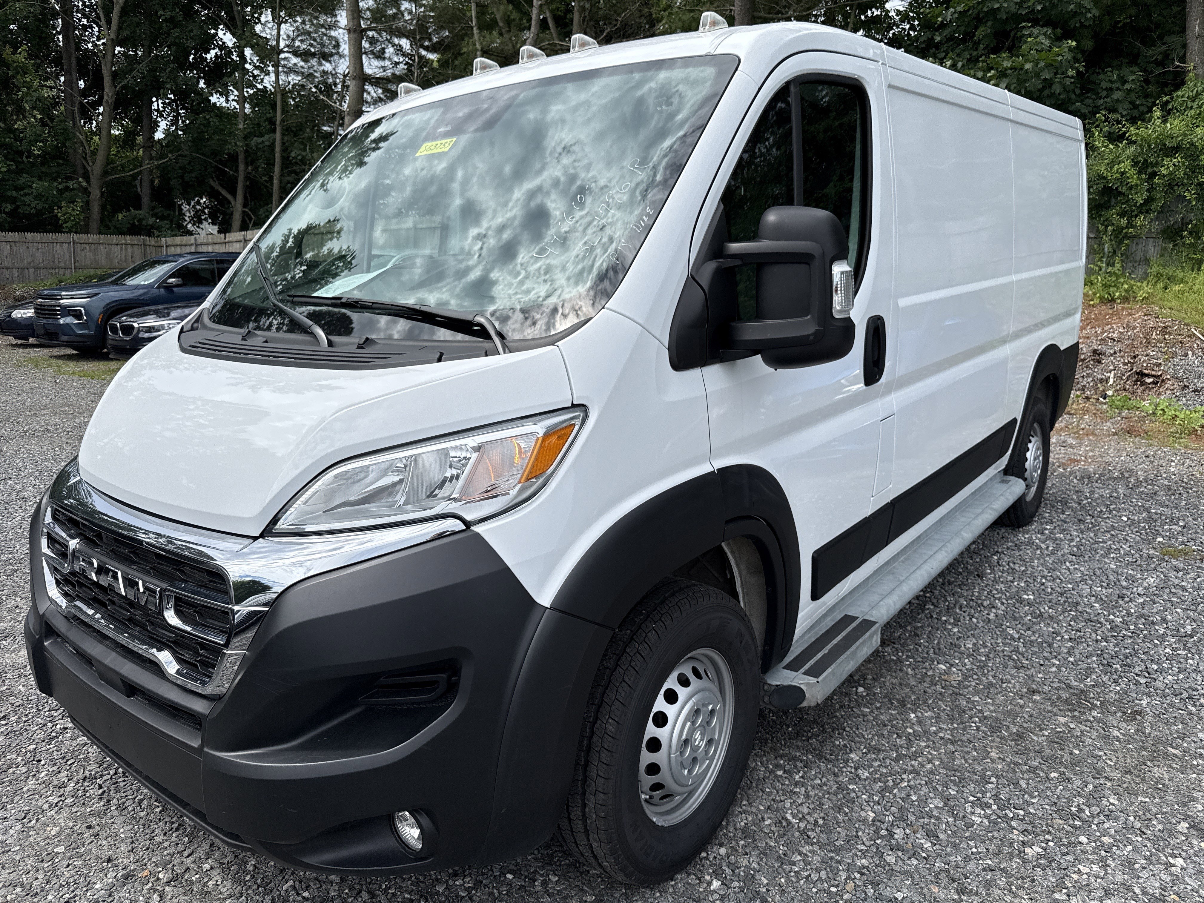 Used 2025 RAM ProMaster 2500 w/ U-Haul Equipment Group FWD image 3