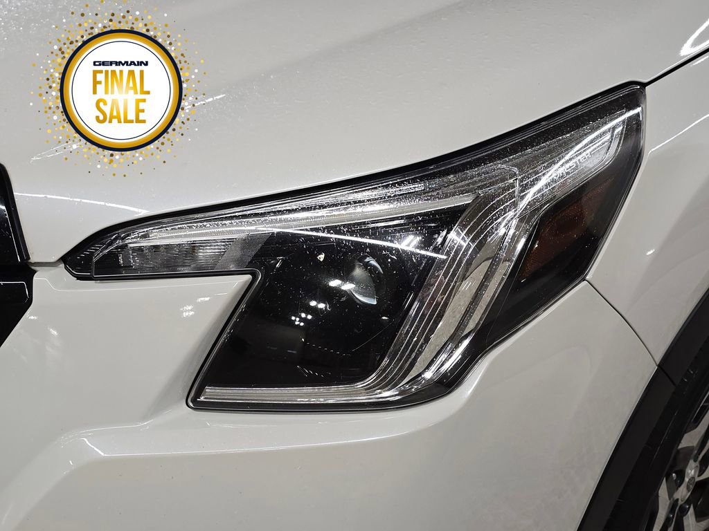 Used 2023 Subaru Forester Premium image 12