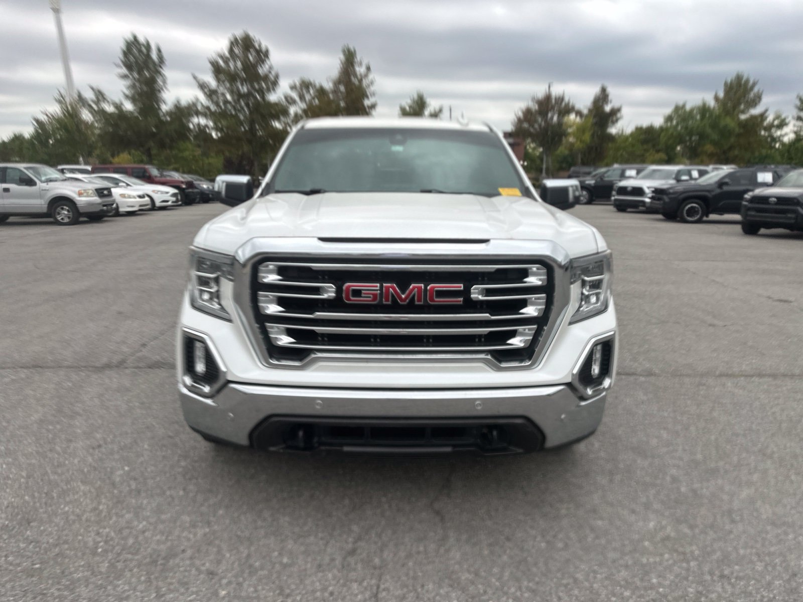 Used 2020 GMC Sierra 1500 SLT AWD/4WD image 2