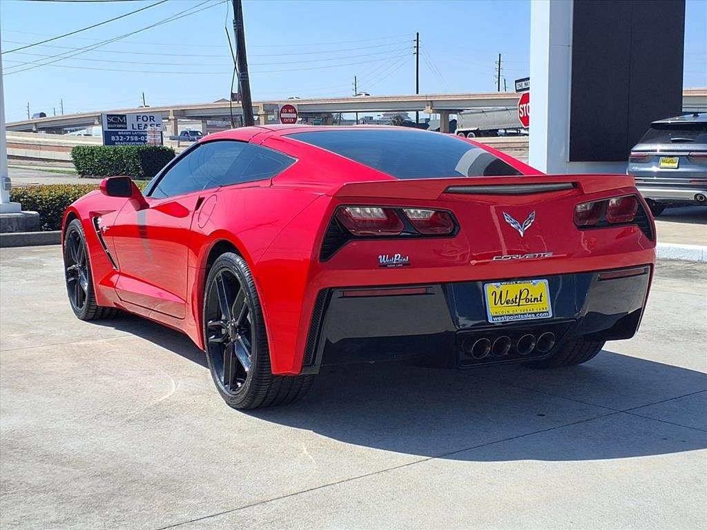 Used 2019 Chevrolet Corvette Stingray Coupe w/ 1LT image 4