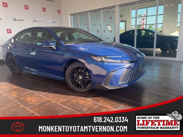 Used 2025 Toyota Camry SE
