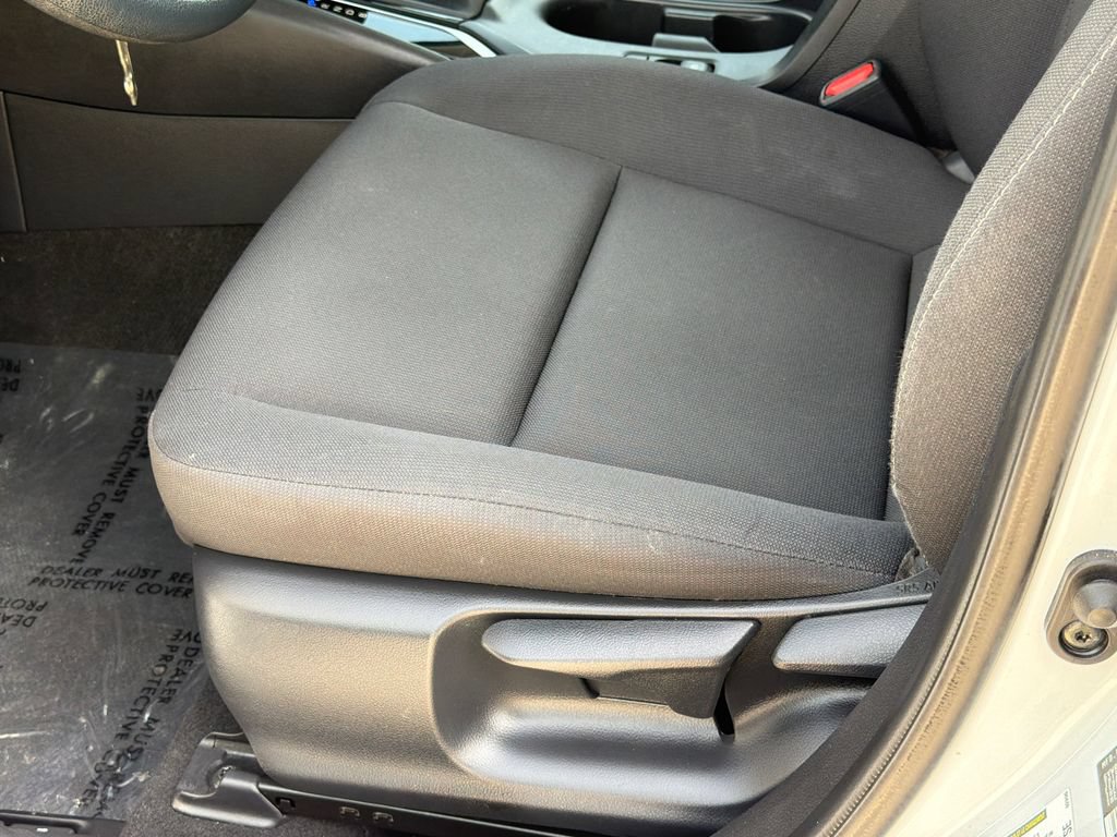 Used 2023 Toyota Corolla LE FWD image 19