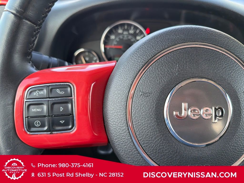Used 2017 Jeep Wrangler Unlimited Sahara w/ Connectivity Group image 20