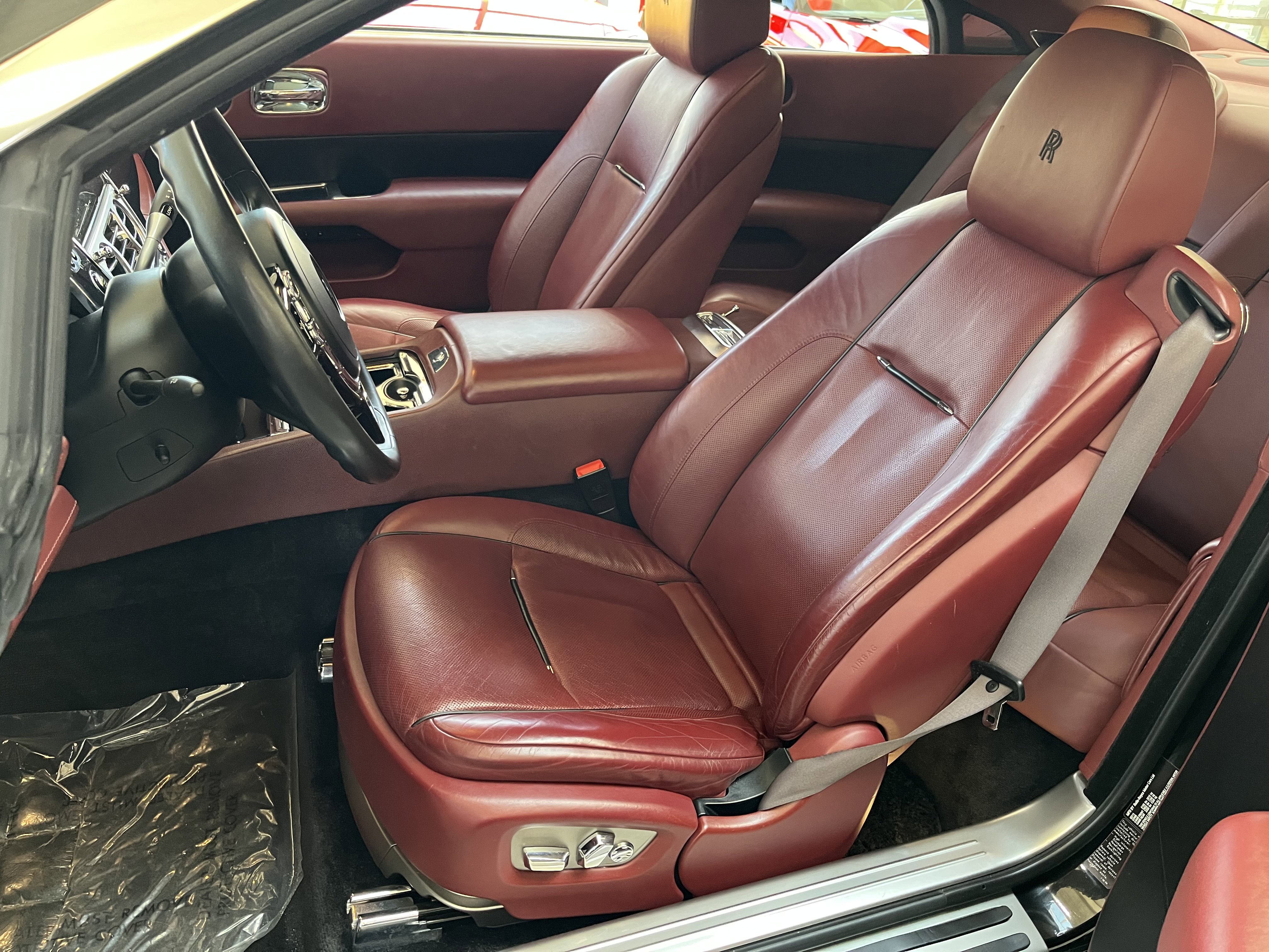 Used 2015 Rolls-Royce Wraith RWD image 9