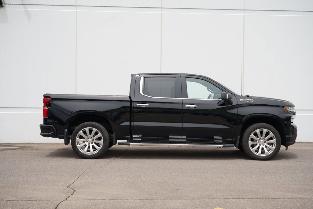 Used 2022 Chevrolet Silverado 1500 High Country image 2