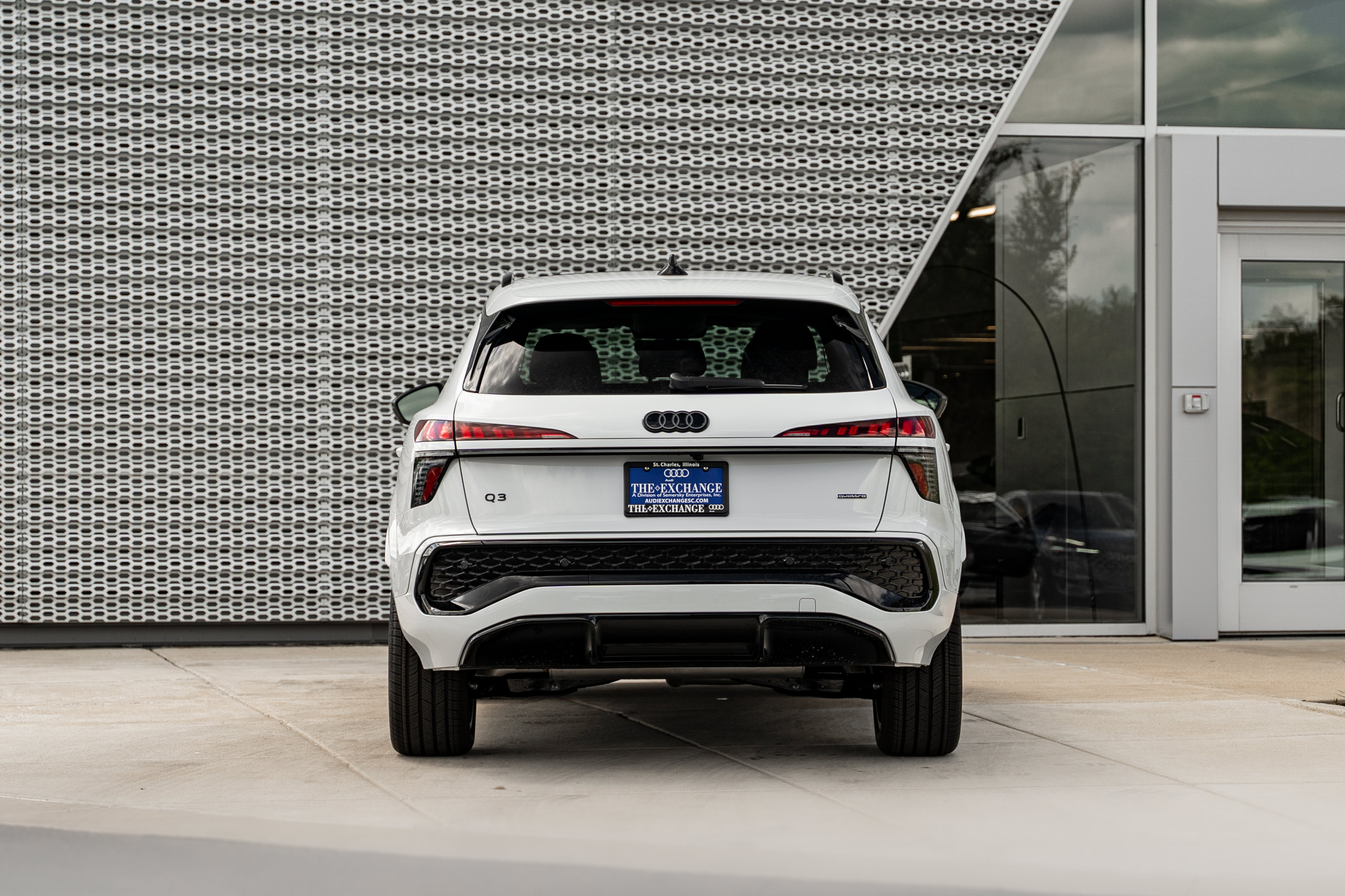 New 2026 Audi Q3 quattro 2.0T AWD/4WD image 22
