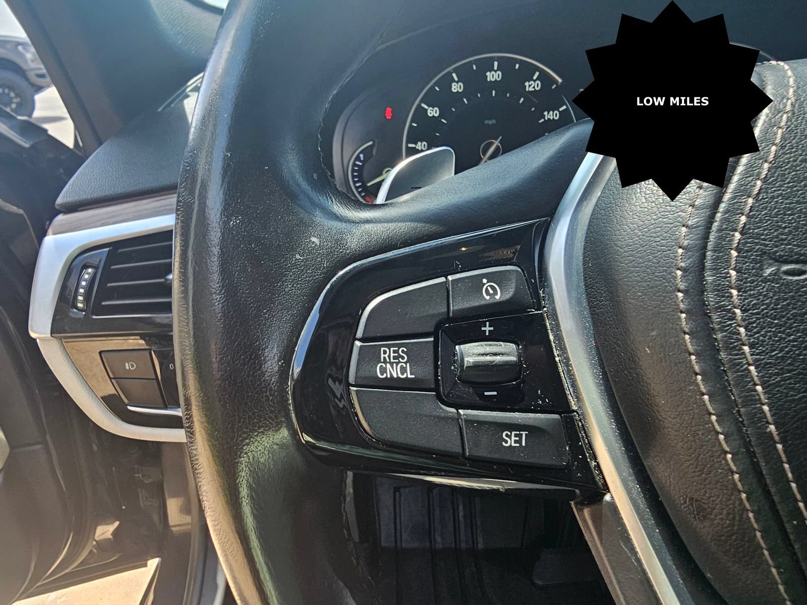 Used 2017 BMW 530i RWD image 16