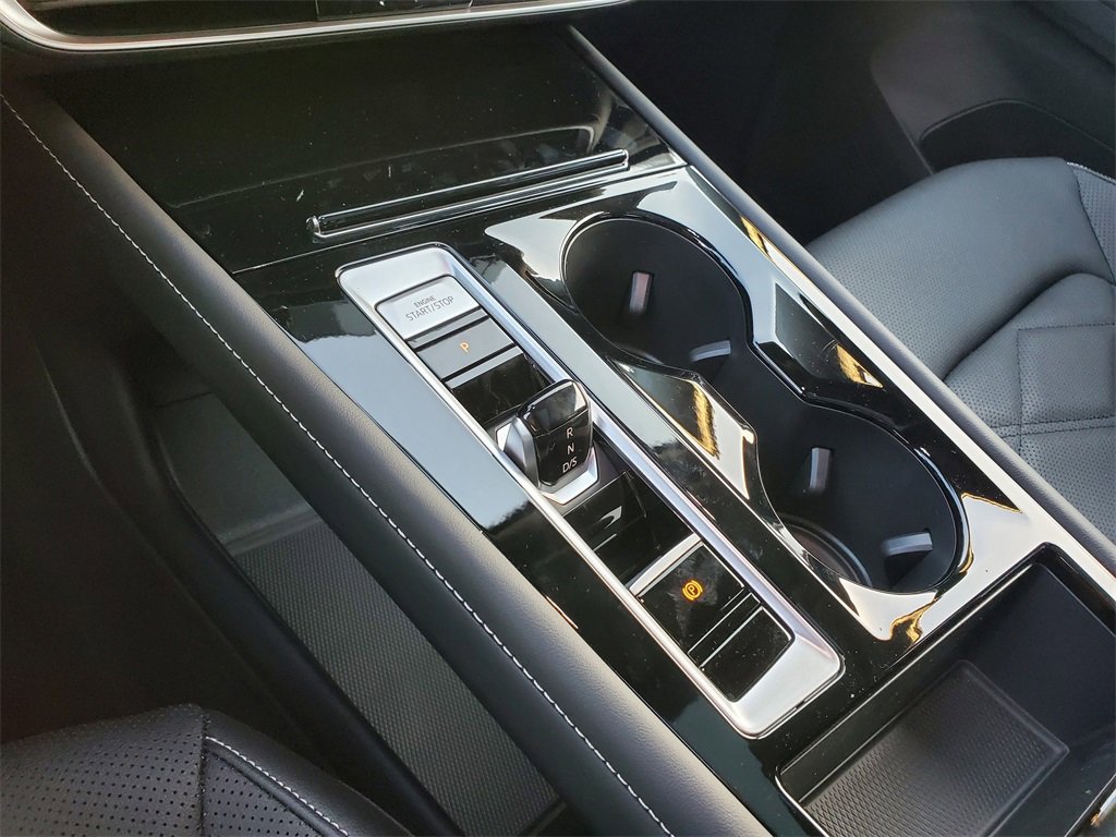 New 2026 Volkswagen Atlas SE image 10