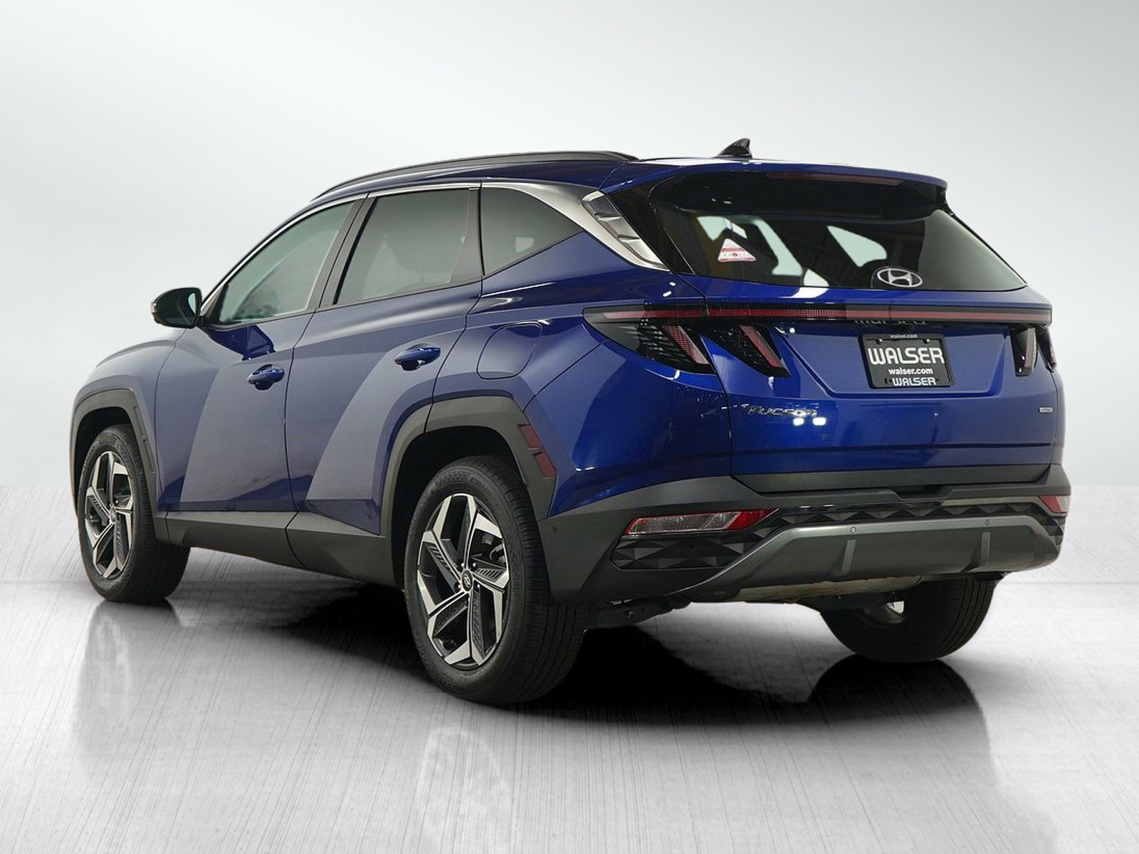 Used 2022 Hyundai Tucson Limited AWD/4WD image 3