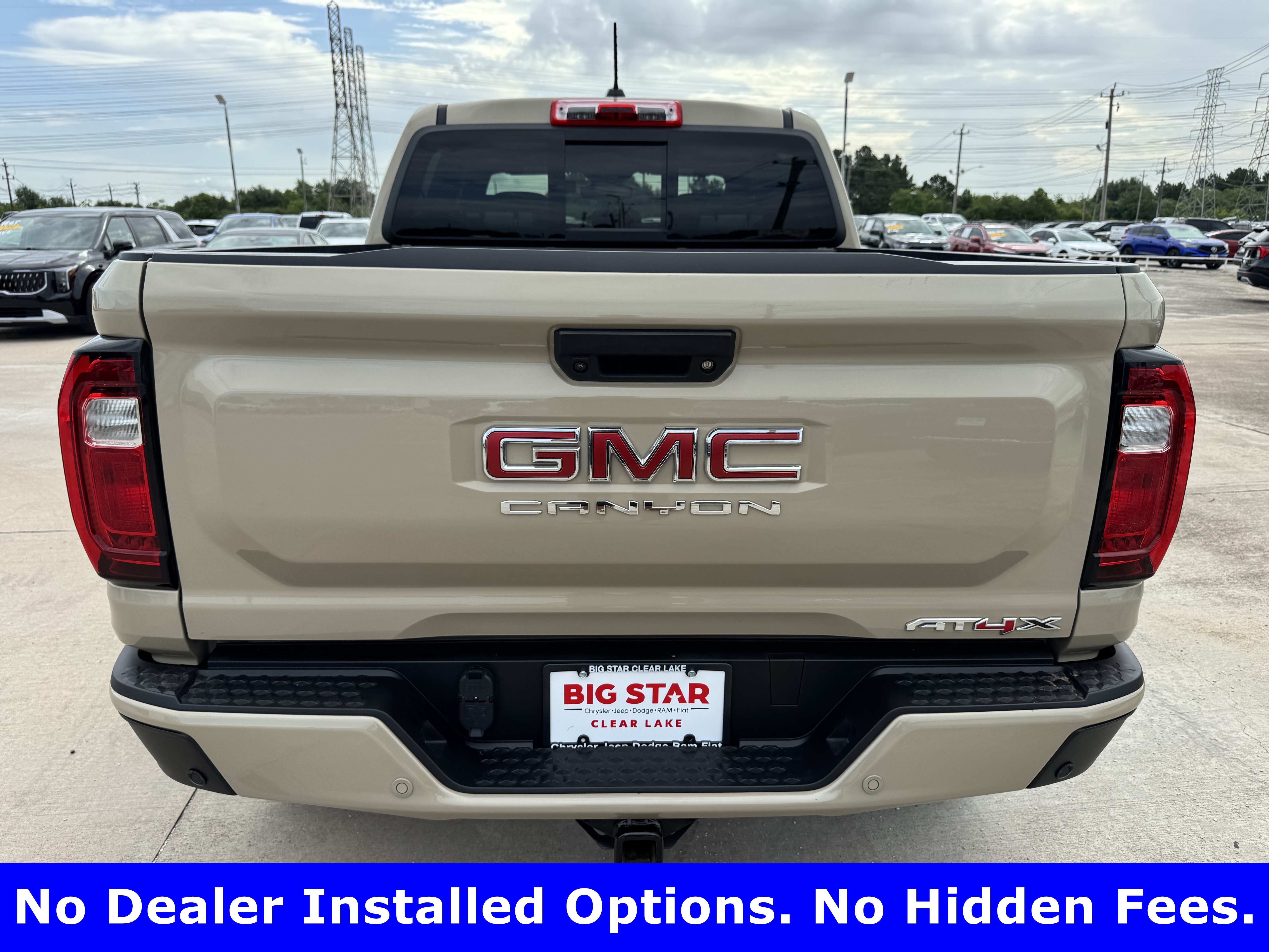 Used 2024 GMC Canyon AT4X AWD/4WD image 7