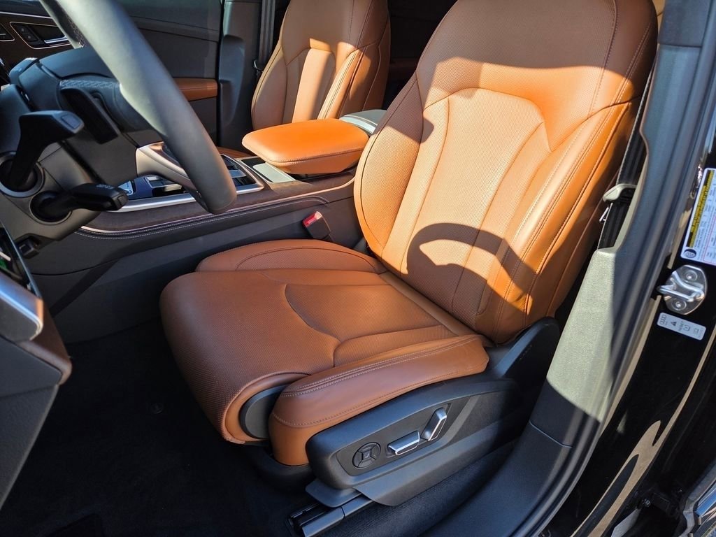 Used 2025 Audi Q7 3.0T Prestige image 6