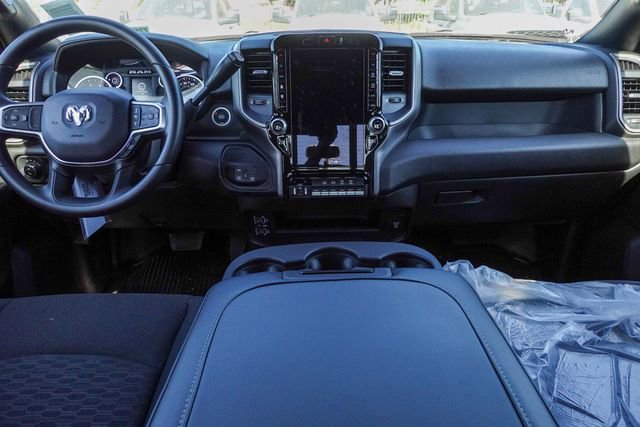 New 2025 RAM 5500 Tradesman AWD/4WD image 28