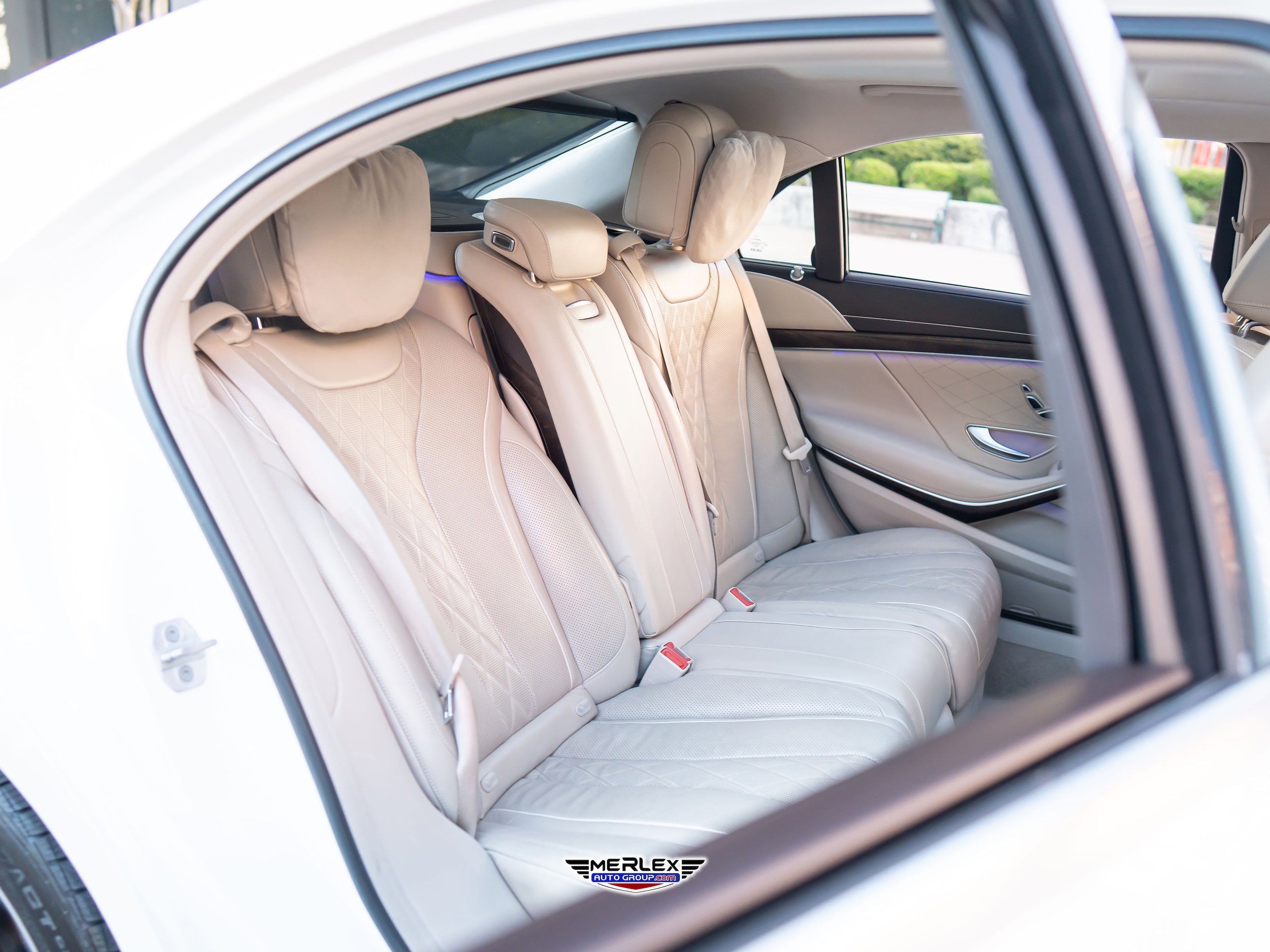 Used 2018 Mercedes-Benz S 560 4MATIC Sedan image 18