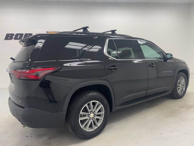 Used 2022 Chevrolet Traverse LT w/ LPO, 'HIT The Road' Package AWD/4WD image 5