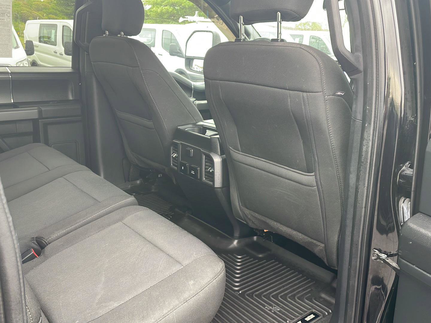 Used 2019 Ford F150 XLT w/ Equipment Group 302A Luxury AWD/4WD image 31