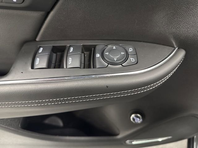 Used 2023 Buick Envision Avenir image 20