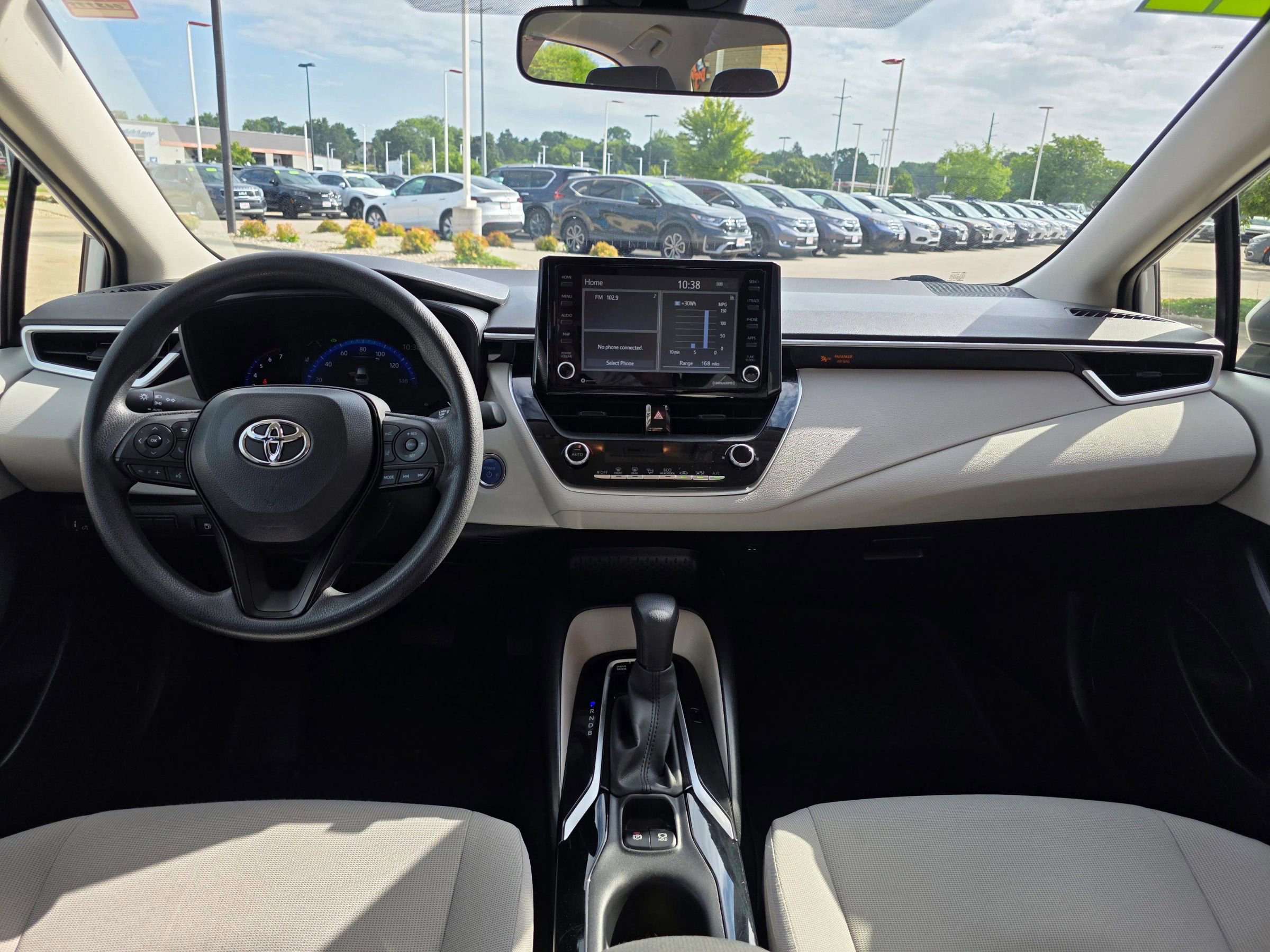 Used 2022 Toyota Corolla LE image 10