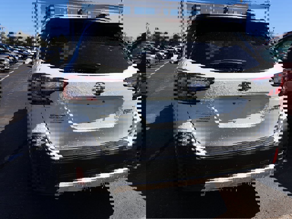 Used 2021 Subaru Outback Limited w/ Popular Package #2 image 14