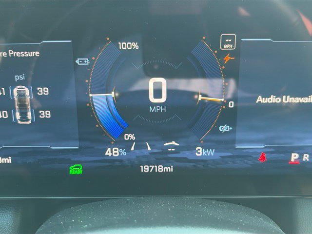 Used 2025 Chevrolet Equinox EV LT w/ Convenience Package FWD image 7