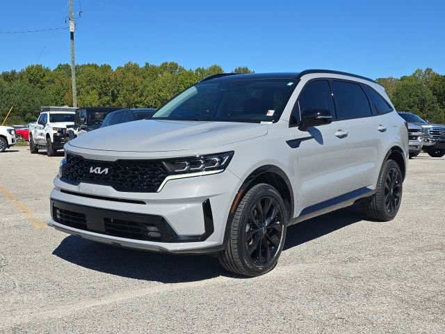 Used 2023 Kia Sorento SX
