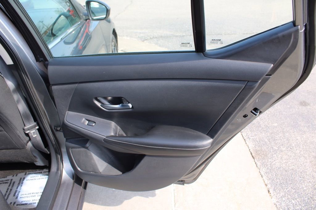 Used 2022 Nissan Sentra SV image 23